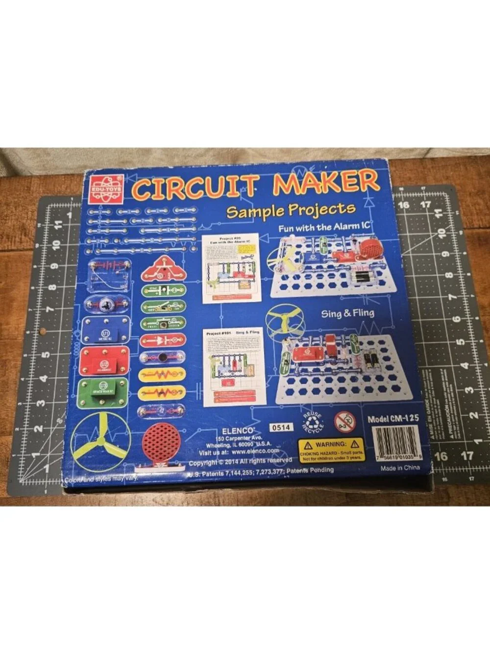 Edu Toys Circuit Maker Skill Builder Create 125 electronics projects W/ Cool
